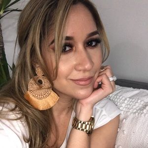 Meet your Posher, Mabel